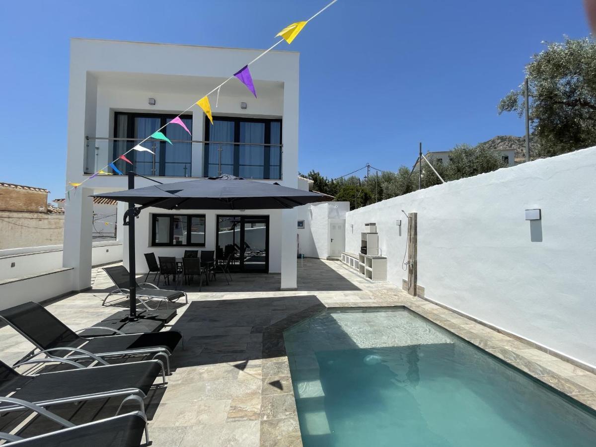 Villa La Fuente Mondrón Екстериор снимка