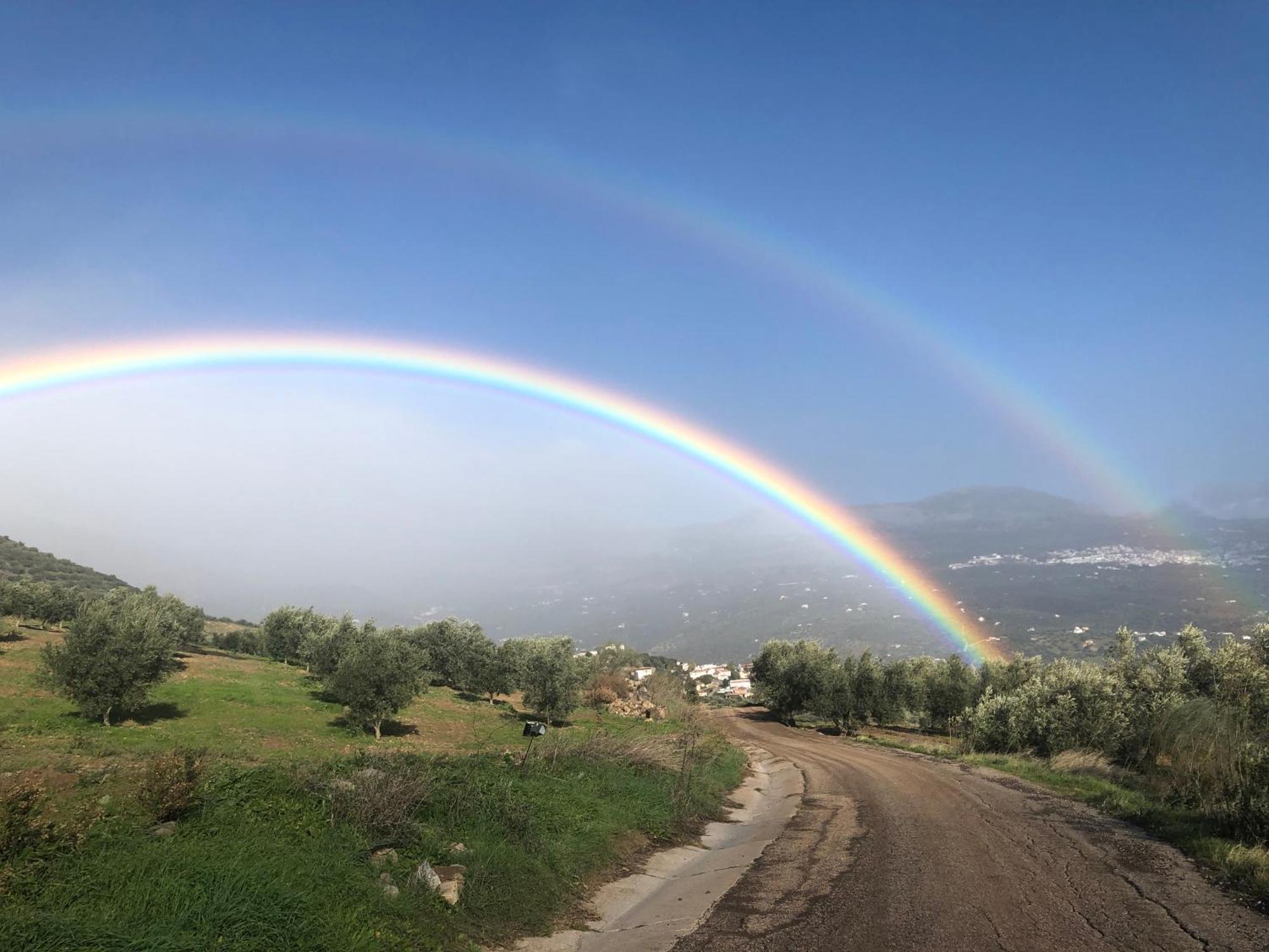Villa La Fuente Mondrón Екстериор снимка